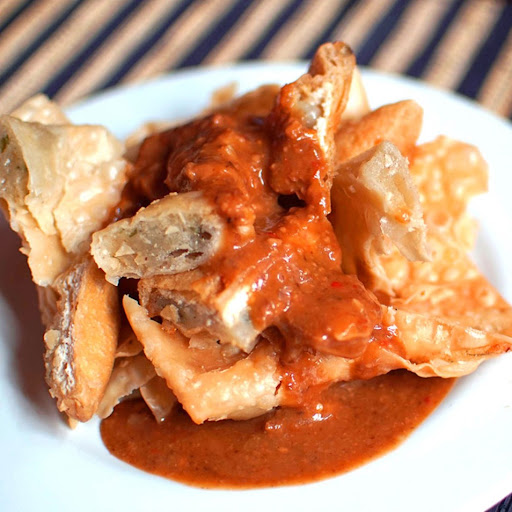 Membuat Jajanan Batagor Tahu dengan Udang Kupas