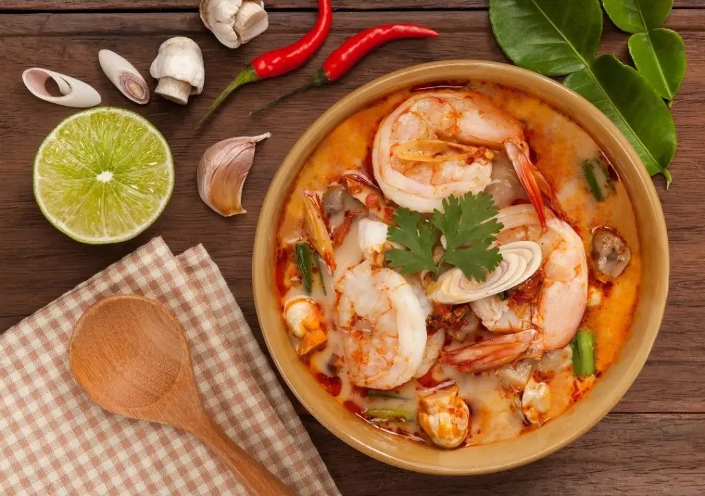tom yum seafood